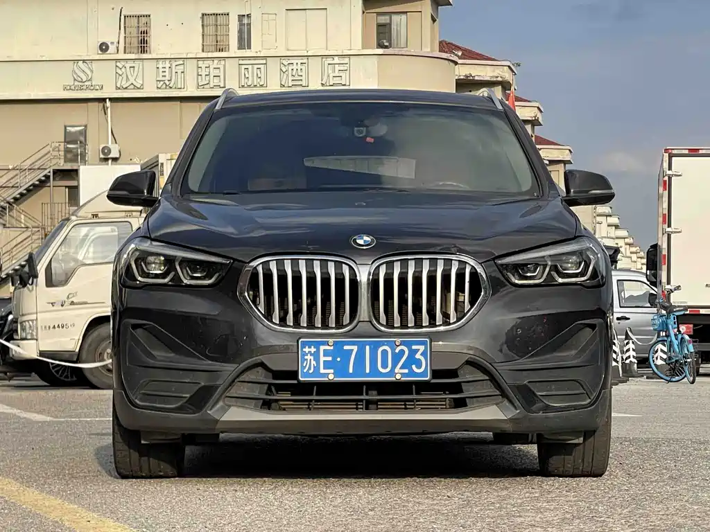 BMW X1 — миниатюра 5