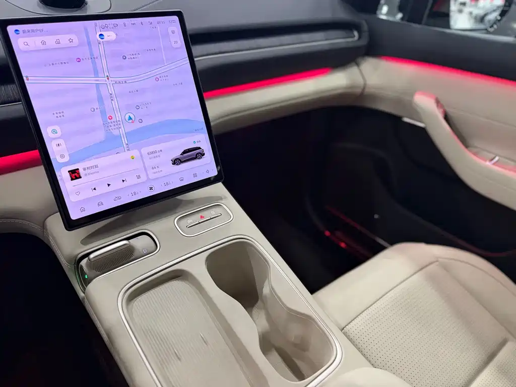 NIO ES6 — миниатюра 12