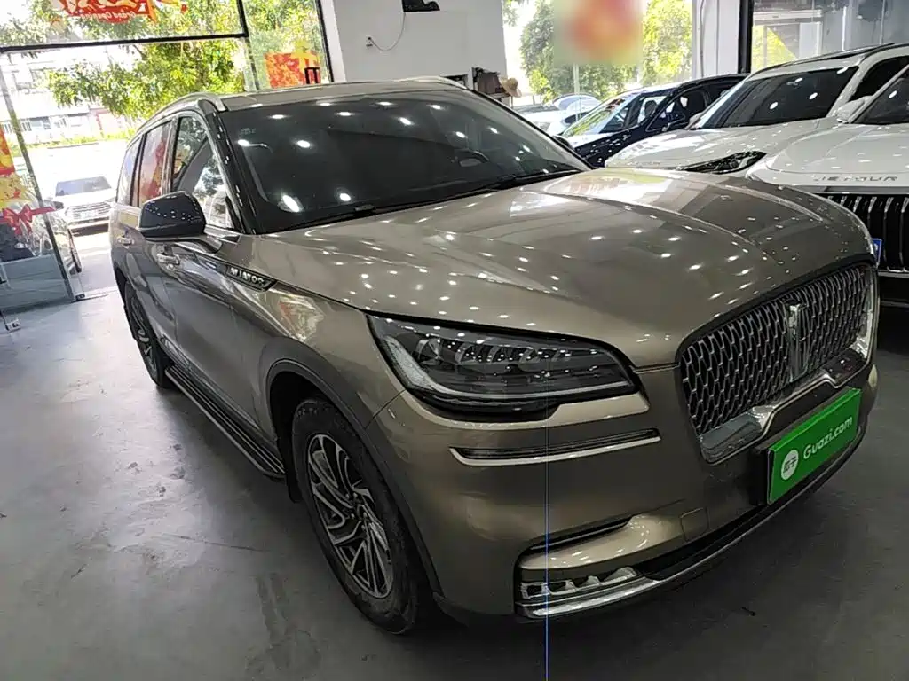 Lincoln Aviator (Import) — миниатюра 4