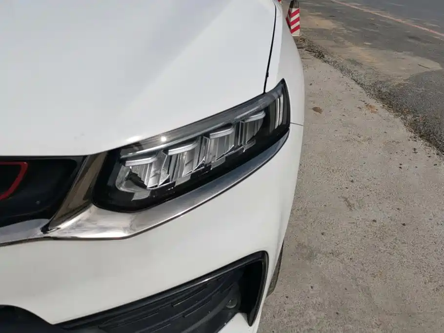 Geely Xingyue — миниатюра 5