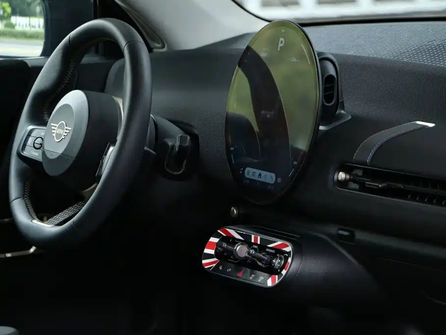MINI MINI COOPER EV — миниатюра 16