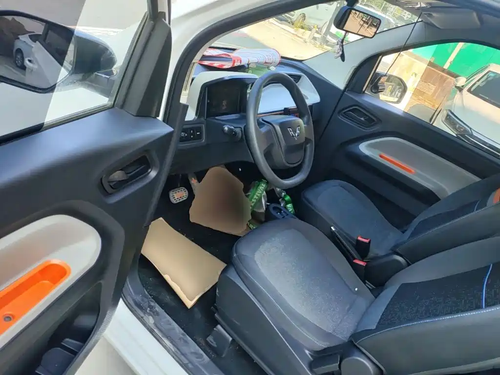 Wuling MINIEV — миниатюра 16