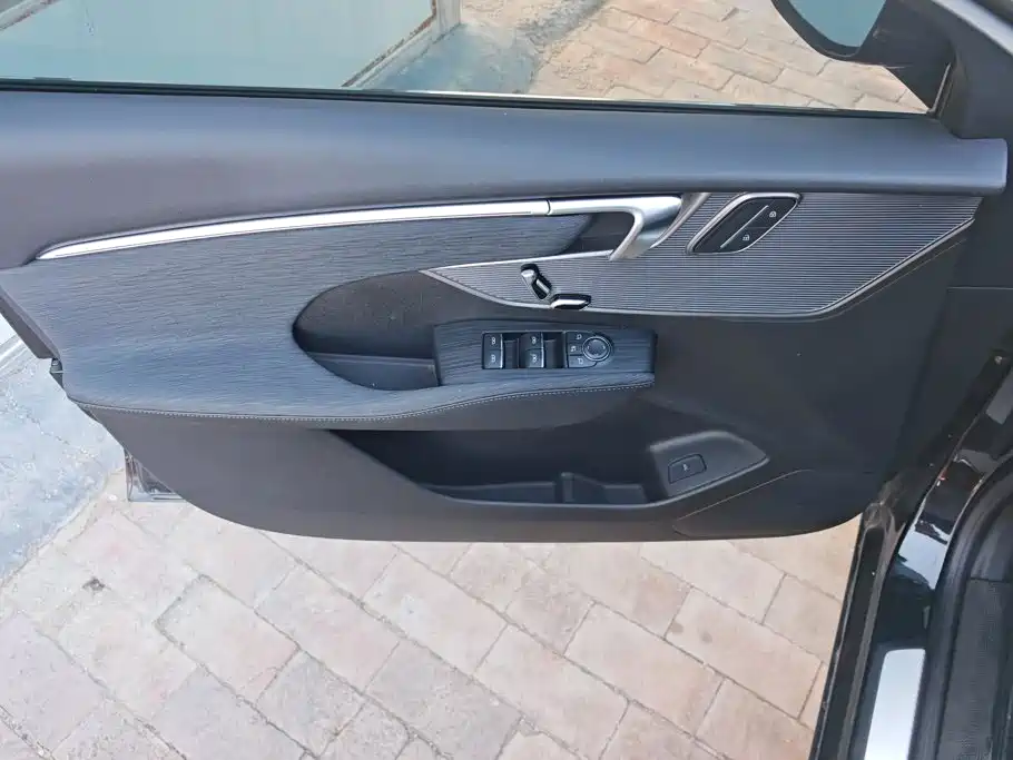 Buick LaCrosse — миниатюра 7