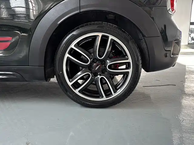 MINI Mini JCW Countryman — миниатюра 17
