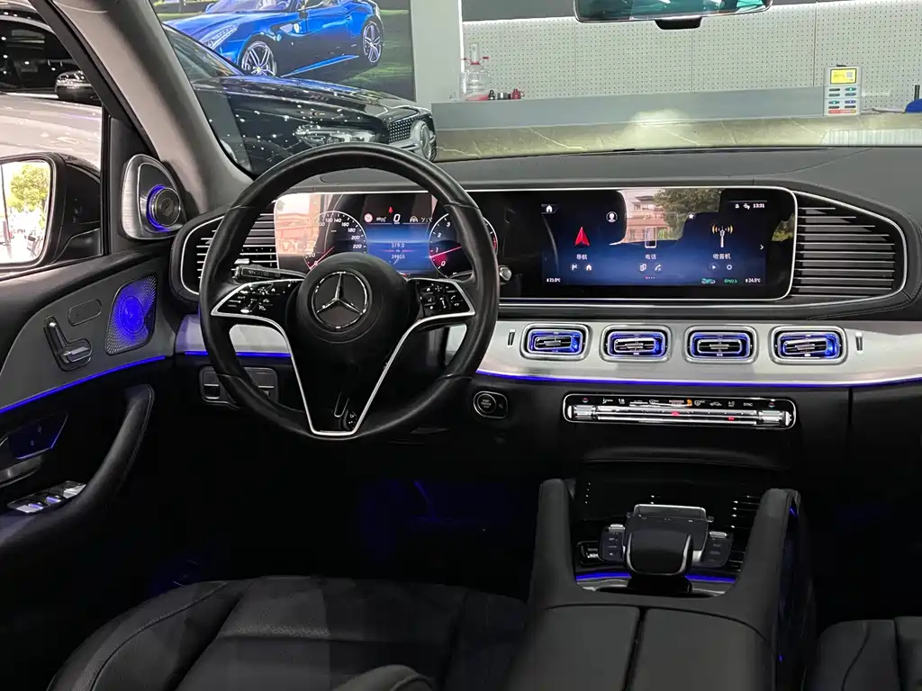 Mercedes-Benz GLE (Import) — миниатюра 13