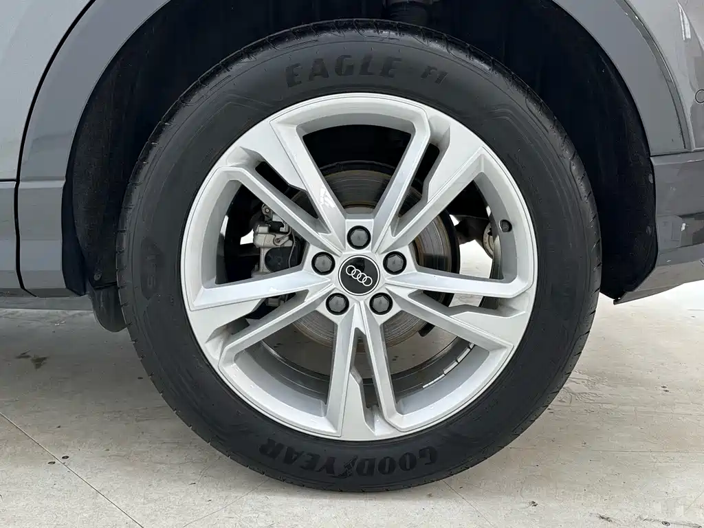 Audi Q3 — миниатюра 18