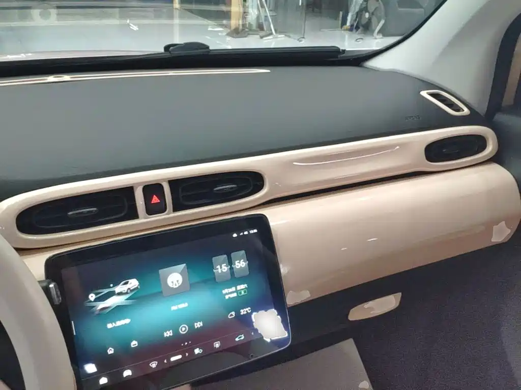 Leapmotor Leapmotor T03 — миниатюра 10