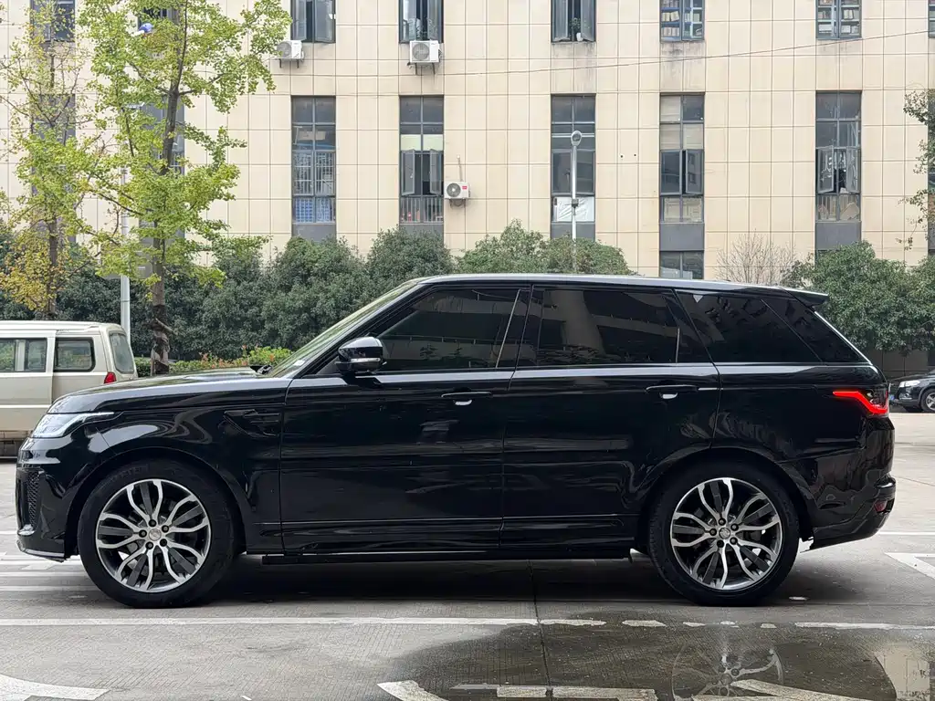 Land Rover Sport — миниатюра 19