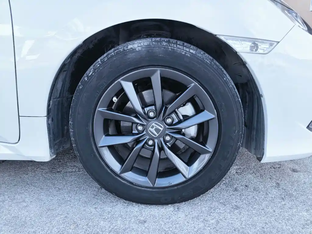 Honda Civic — миниатюра 16