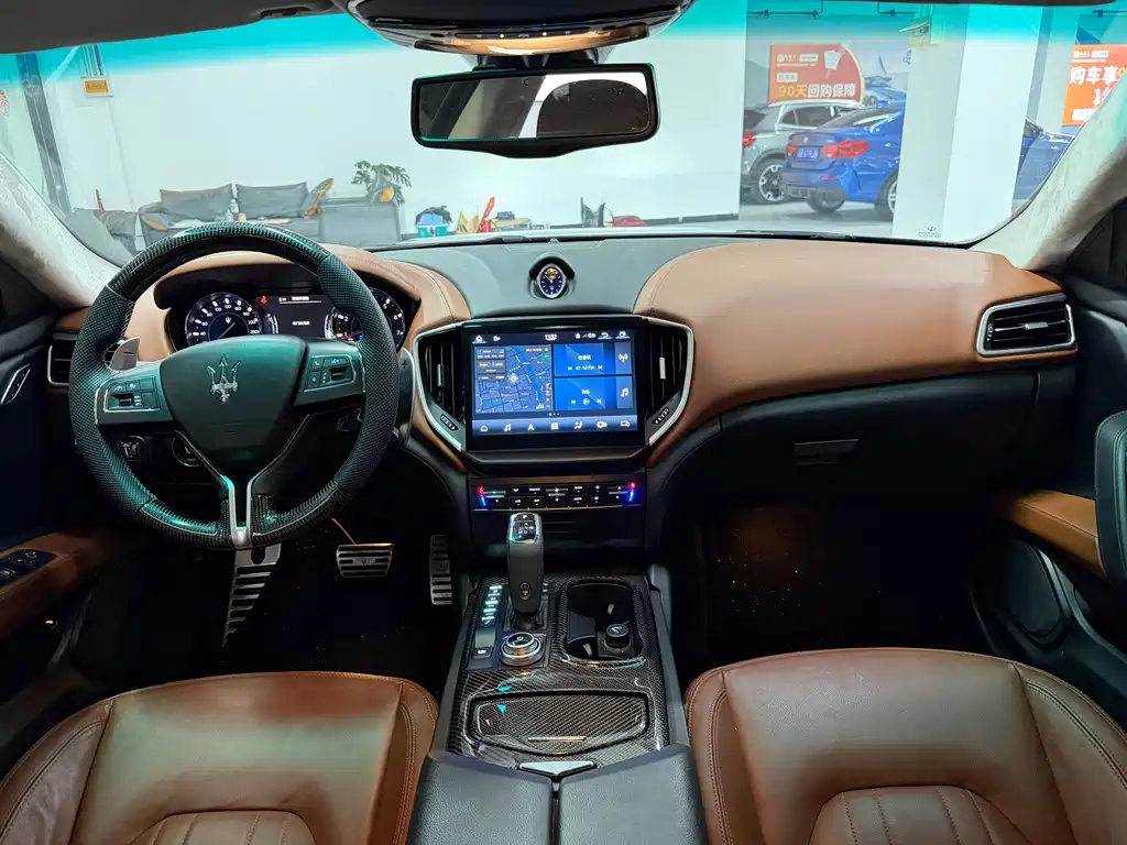 Maserati Ghibli 3.0T Standard Edition, фото 9