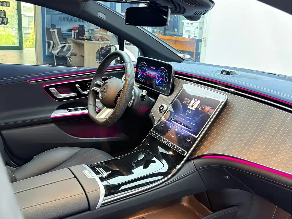 Mercedes-Benz EQE — миниатюра 13