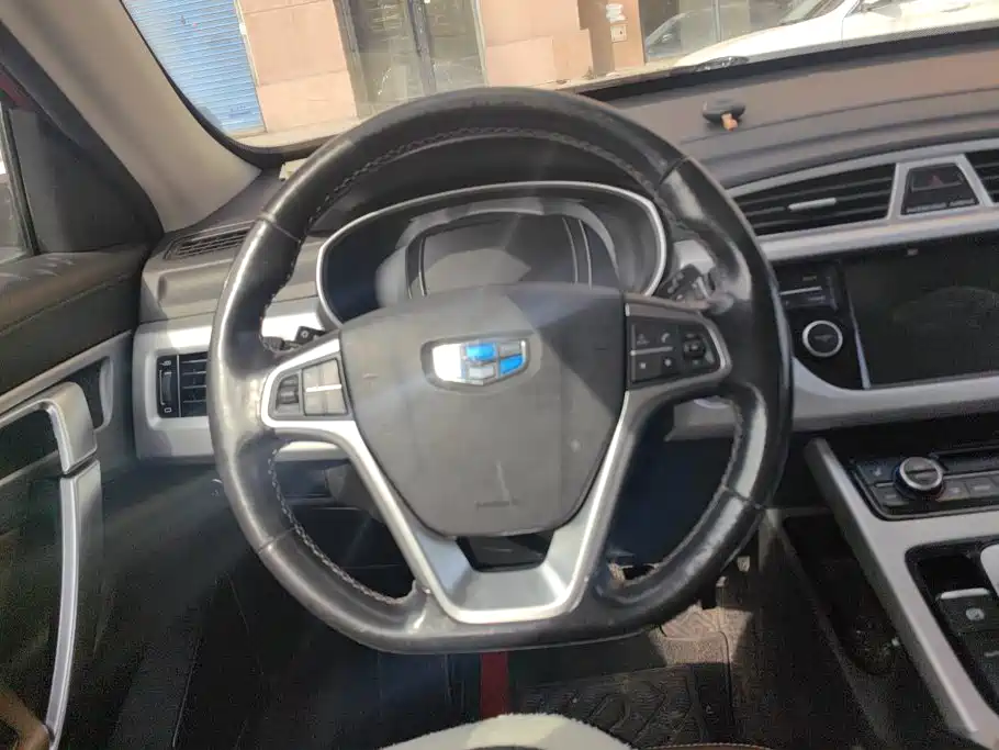 Geely Boyue — миниатюра 15
