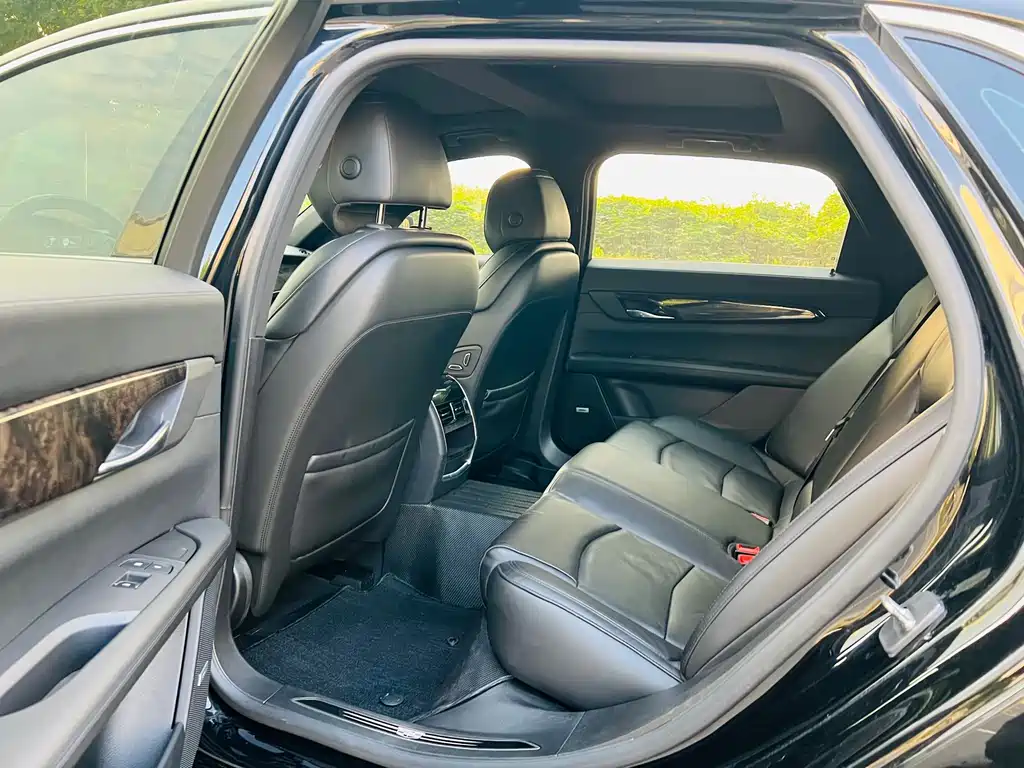 Cadillac CT6 — миниатюра 6