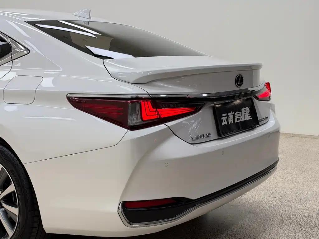Lexus ES — фотографии объявления, Фото 34