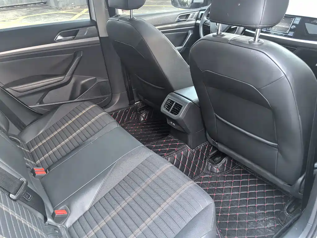 Volkswagen Lavida — миниатюра 14