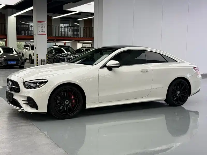 奔驰E级进口 2021款 改款 E 260 轿跑车 2021