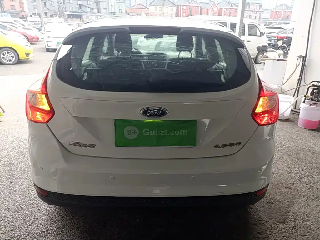 Ford Focus 2012 1.6L AT Comfort
