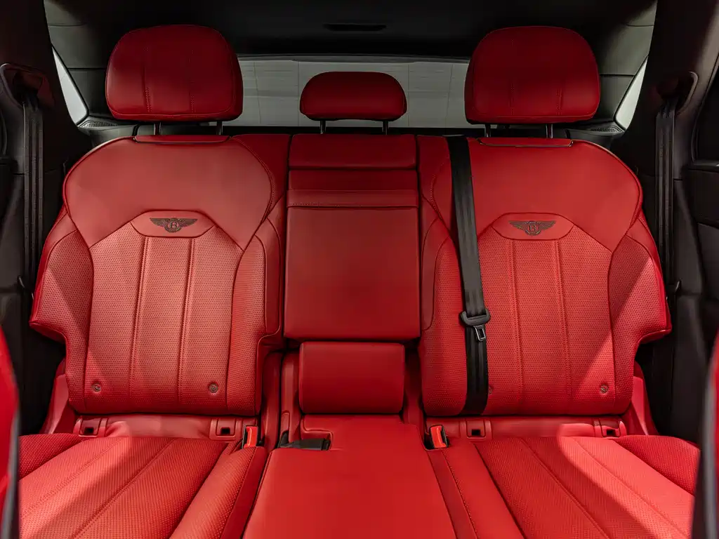 Bentley Bentayga — миниатюра 8