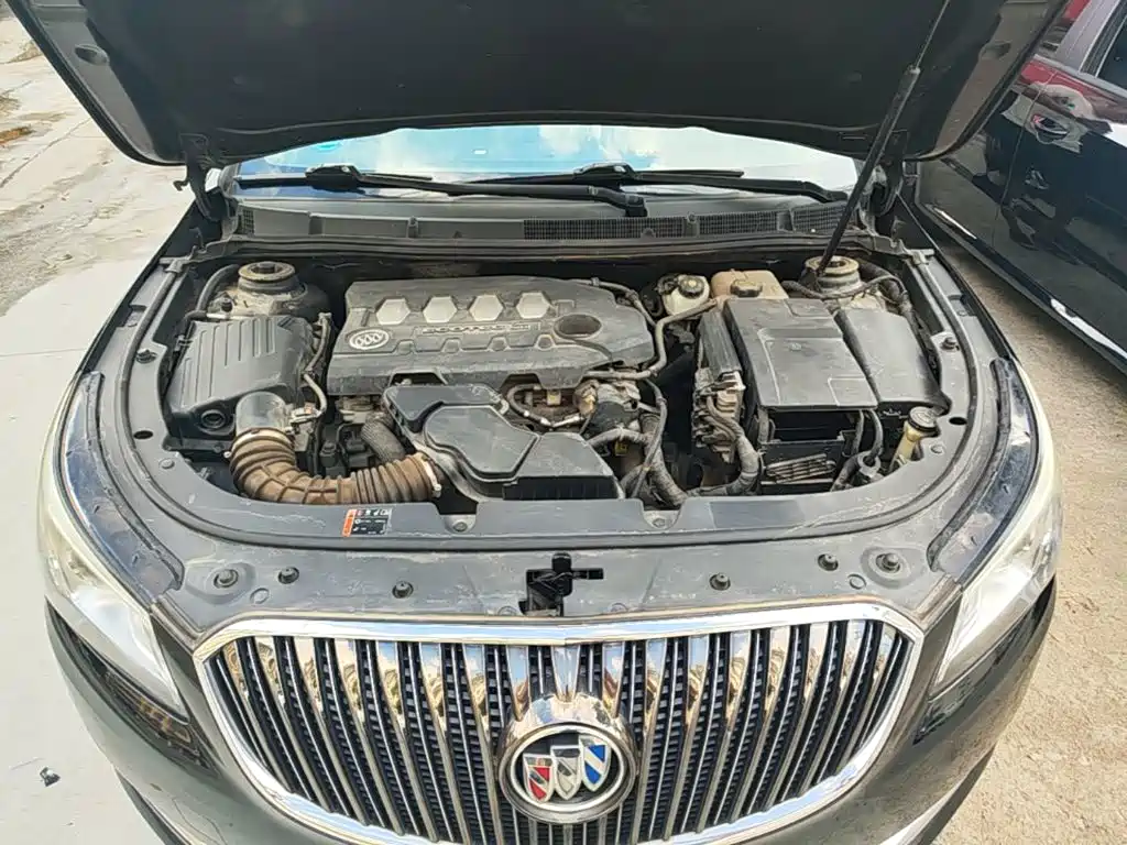 Buick LaCrosse — миниатюра 20
