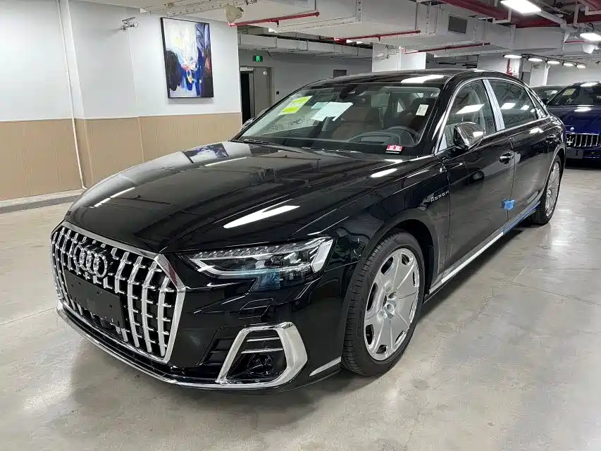 Audi A8