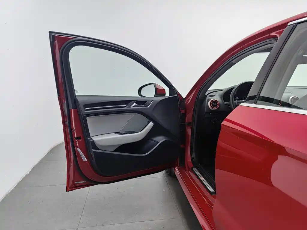 Audi A3 — миниатюра 8