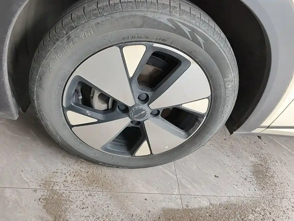 BYD Dolphin — миниатюра 23