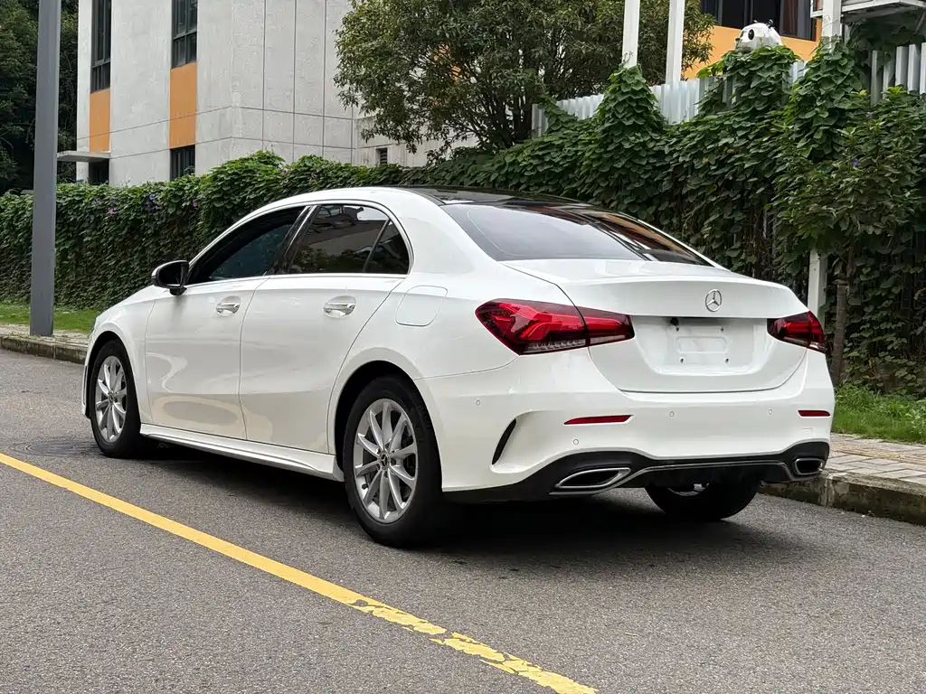 Mercedes-Benz A-Class — миниатюра 17