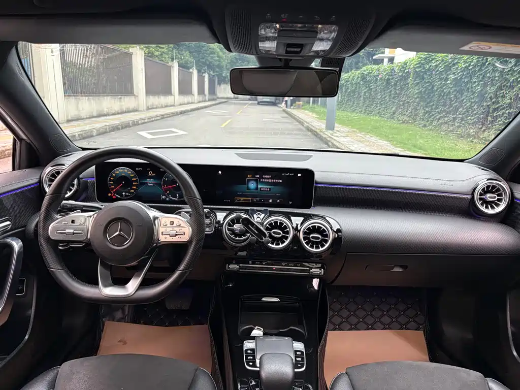 Mercedes-Benz A-Class — миниатюра 9