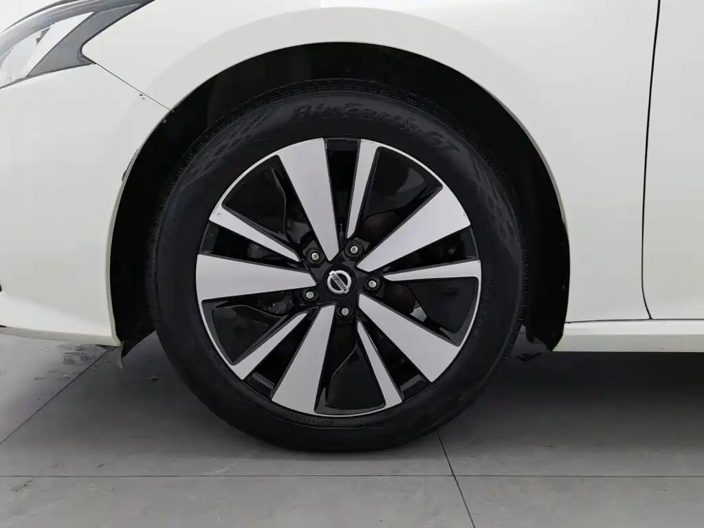 Nissan Teana — миниатюра 17