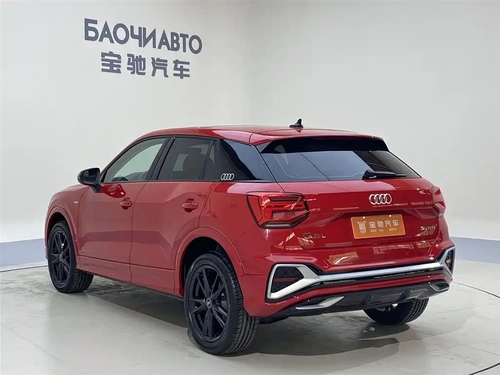 Audi Q2L 2022 35 TFSI