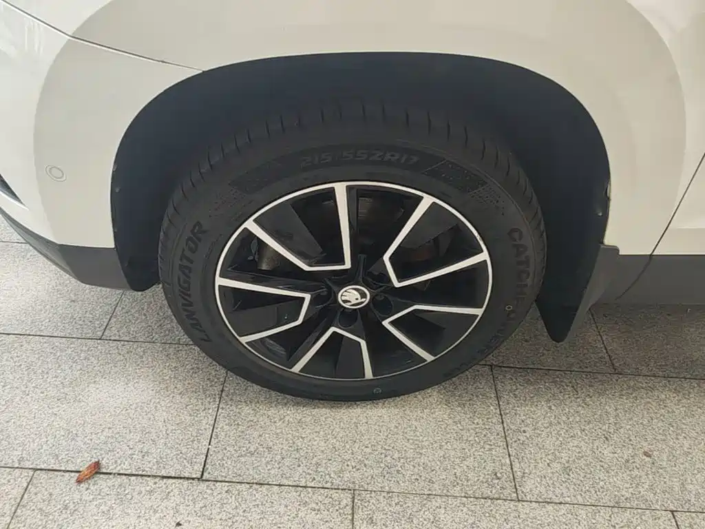 Skoda Karoq — миниатюра 23