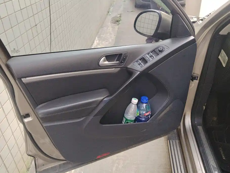 Volkswagen Tiguan — миниатюра 7
