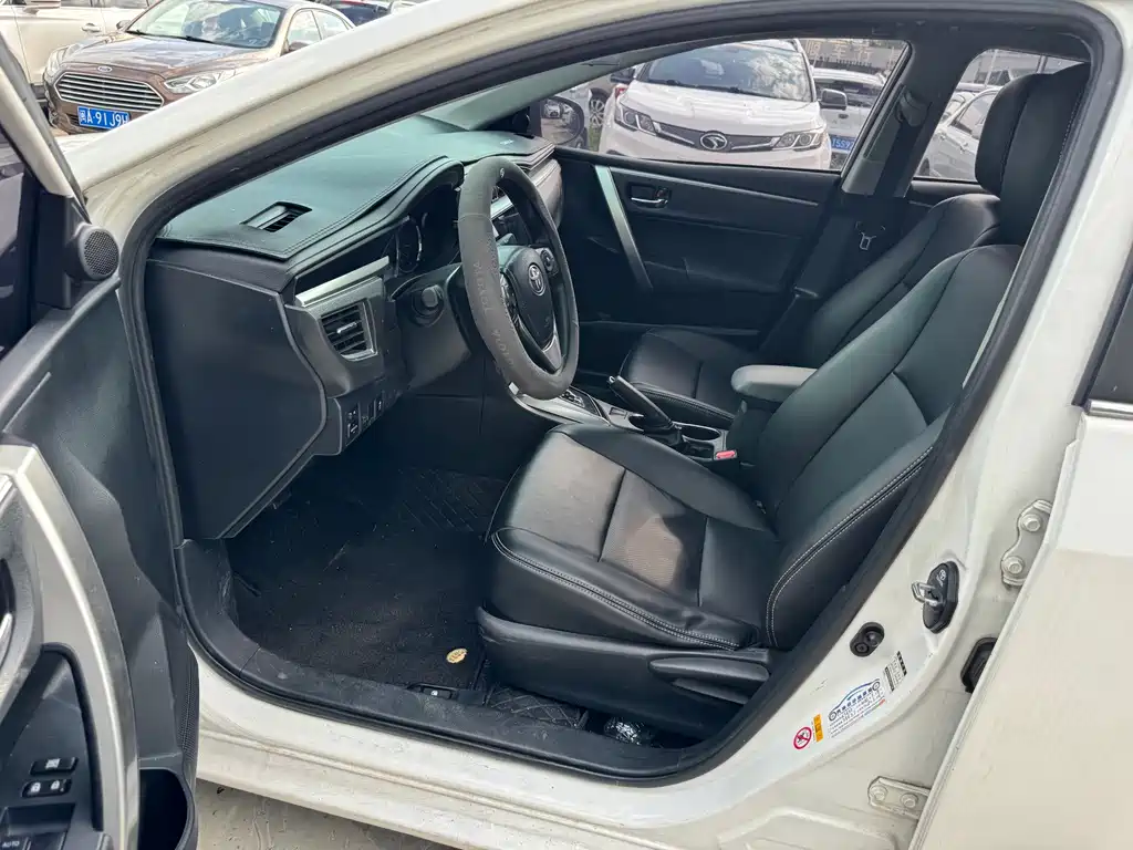 Toyota Corolla — миниатюра 12