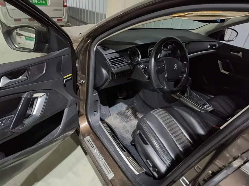 Peugeot 408 — миниатюра 18