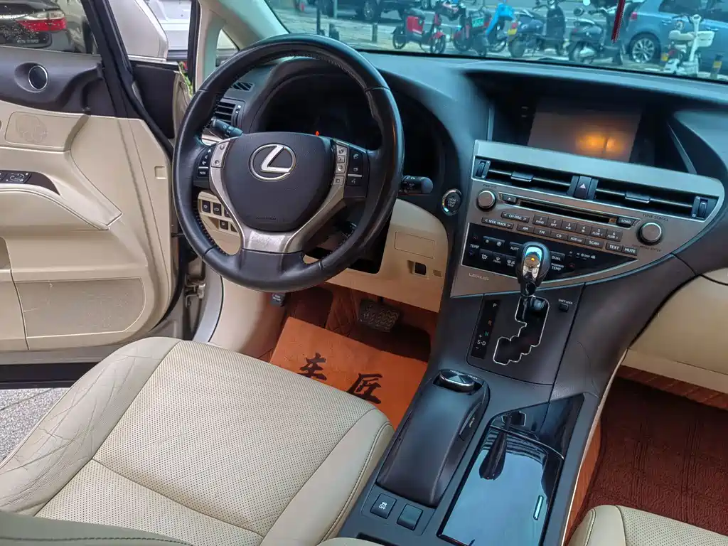 Lexus RX Classic — миниатюра 17