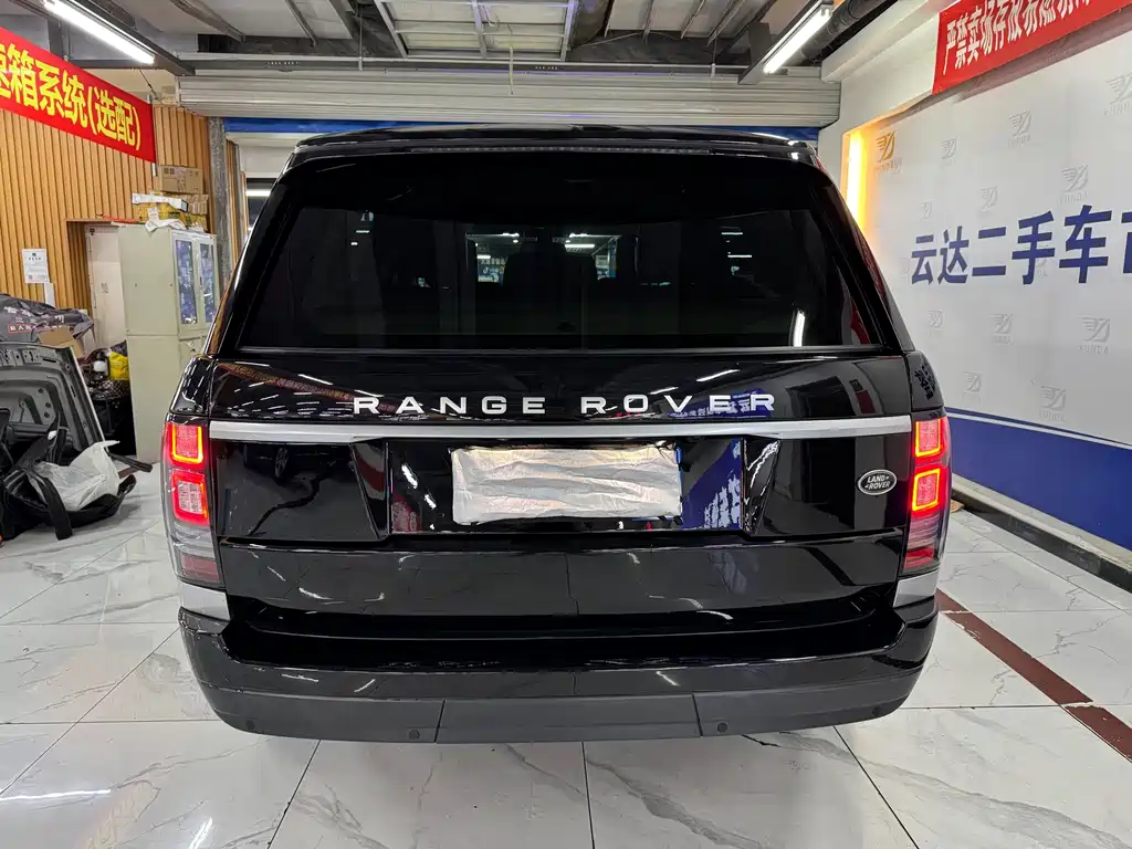 Land Rover Range Rover — миниатюра 8