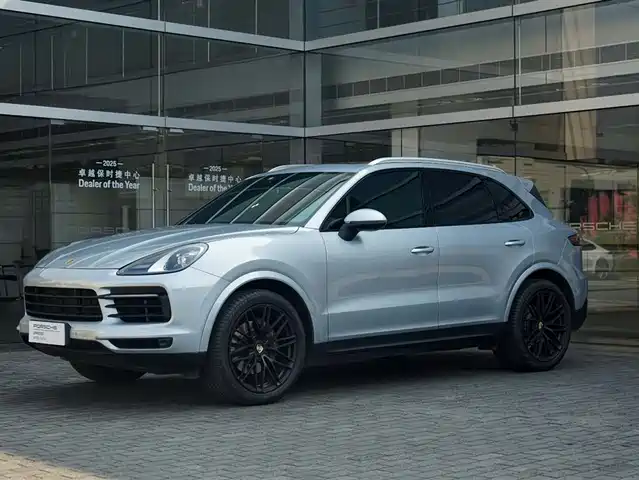 2022 Porsche Cayenne