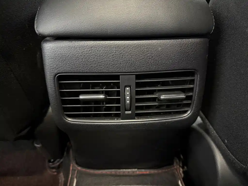Mazda 3 Axela — миниатюра 16