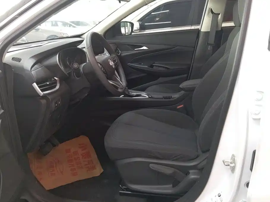 Buick Encore — миниатюра 9