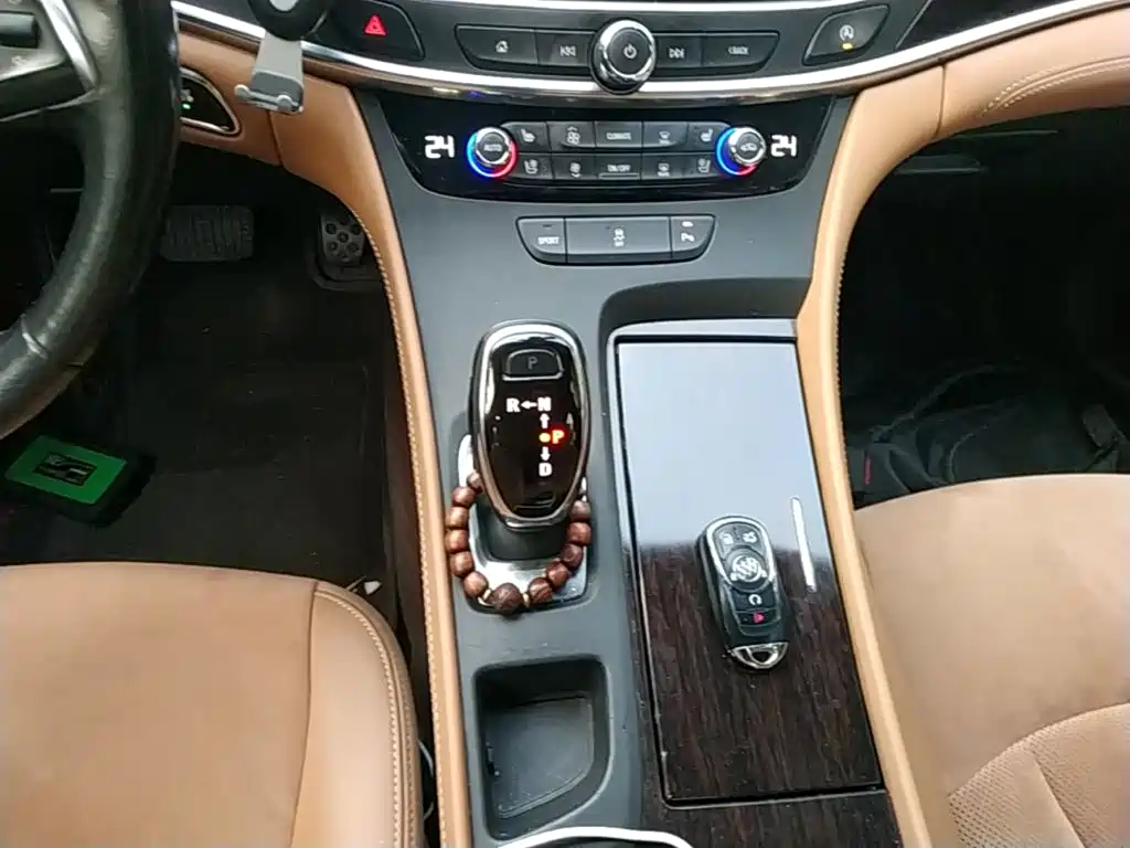 Buick LaCrosse — миниатюра 14