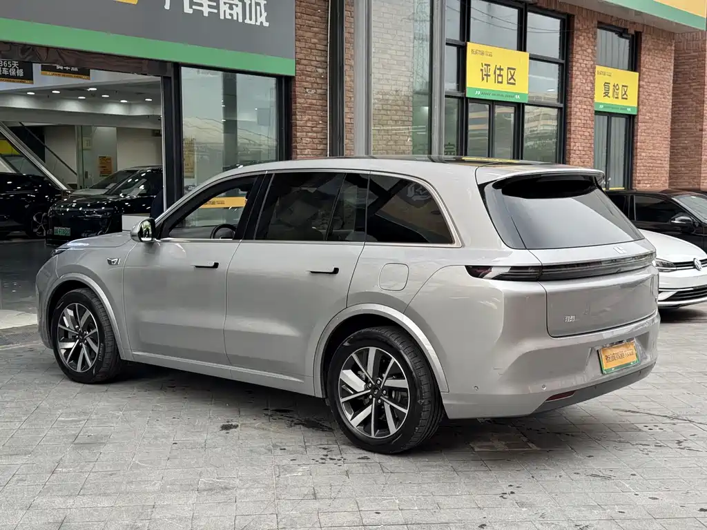 Li Auto Li L8 — миниатюра 5