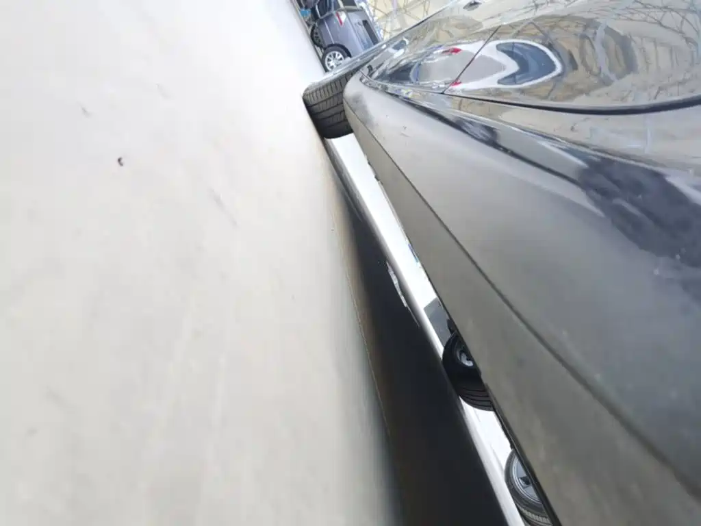 Tesla Model 3 — миниатюра 22