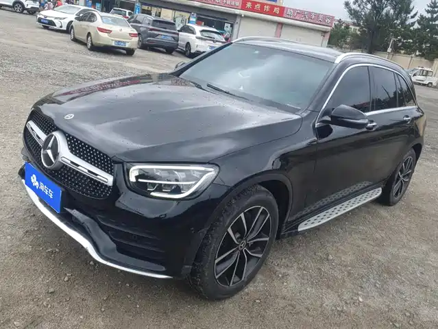 2021 Mercedes-Benz GLC