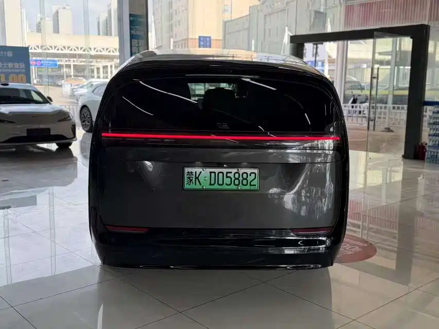 Li Auto Li MEGA — миниатюра 7