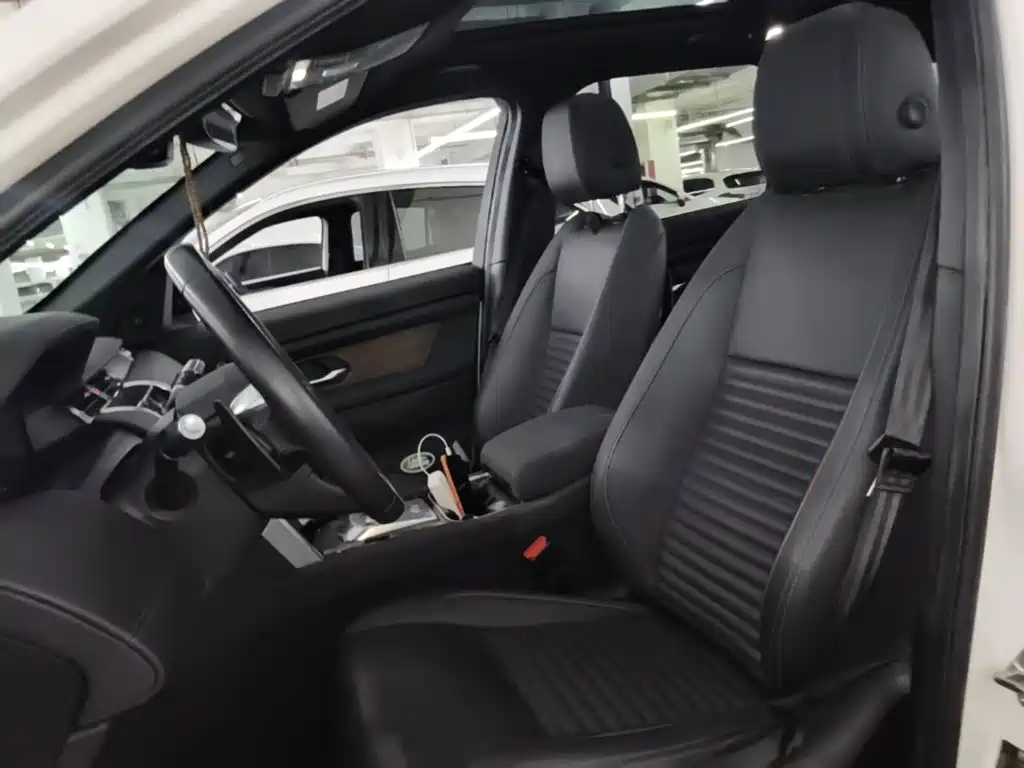 Land Rover Discovery Sport — миниатюра 15