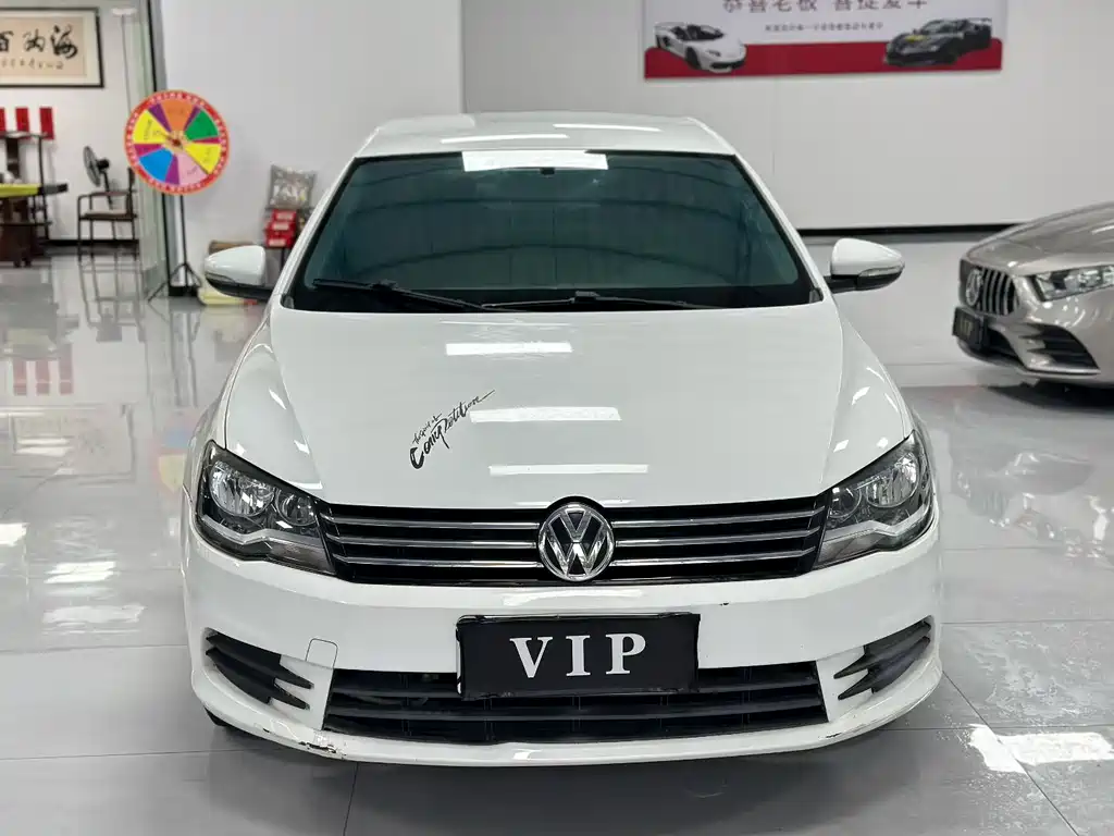 Volkswagen Bora 2013 1.6L AT Fashion