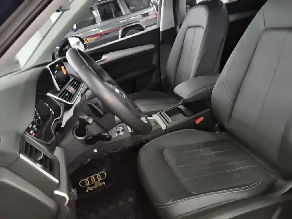 Audi Q5L — миниатюра 15