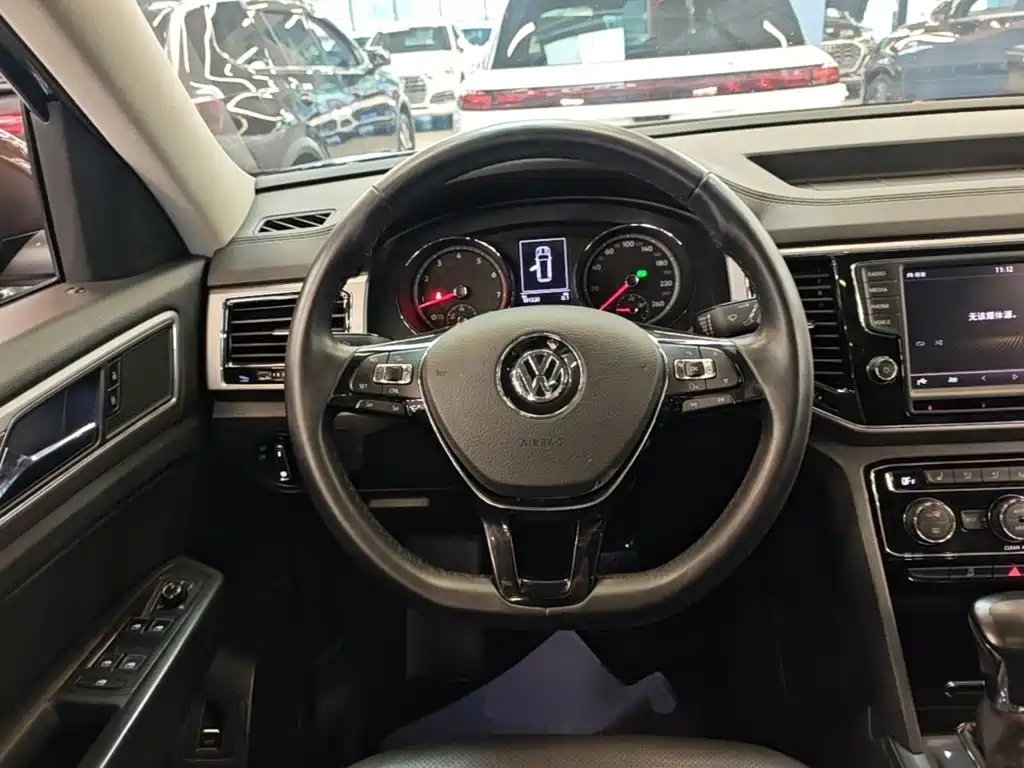 Volkswagen Teramont — миниатюра 11