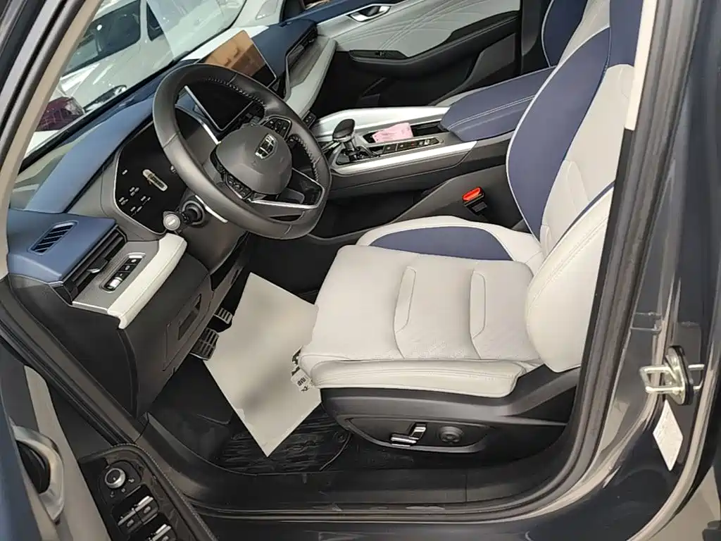 Geely Xingrui — миниатюра 15