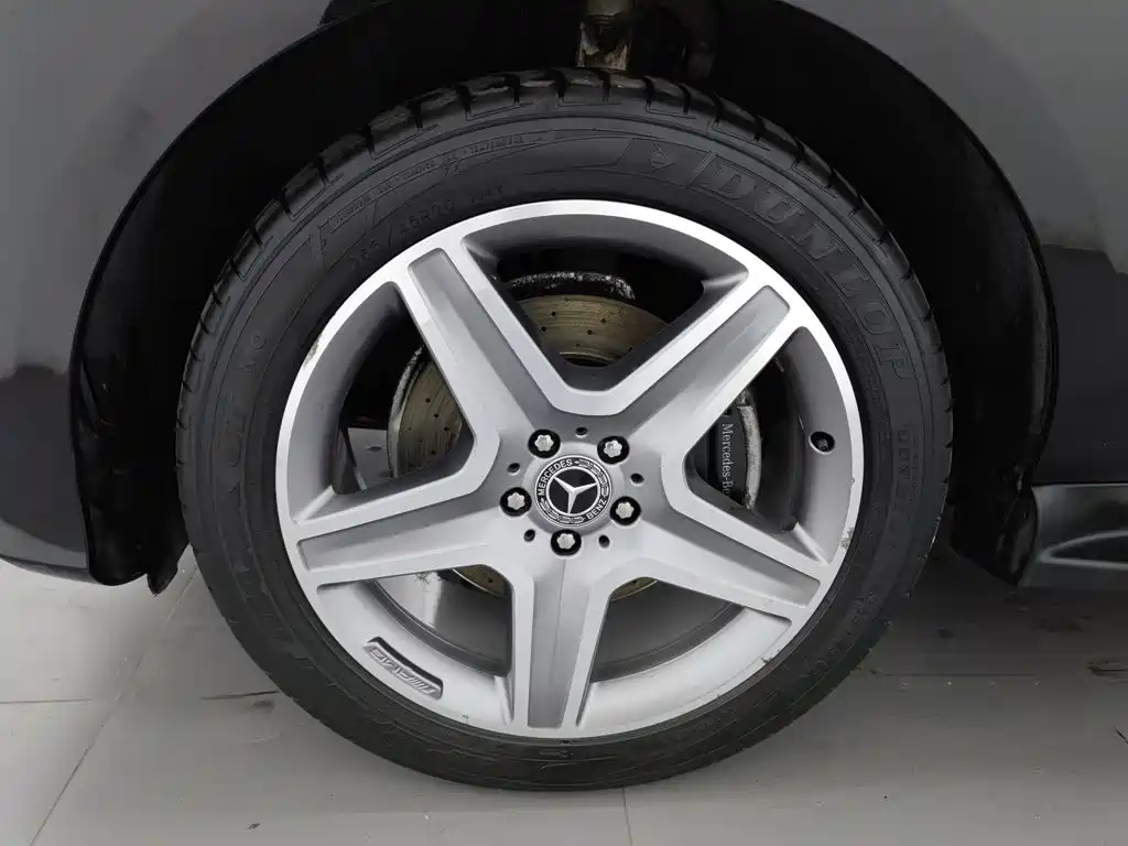 Mercedes-Benz GLE (Import) — миниатюра 17